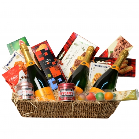 images/productimages/small/reuze-exclusieve-geschenkmand-met-veuve-clicquot-champagne.jpg